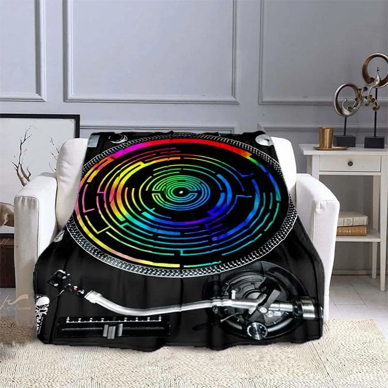 Audio Music King - ผ้าห่มลายดีเจดนตรี ผ้าห่มนุ่มลายเครื่องเล่นแผ่นเสียง ผ้าห่มอุ่นสบายสำหรับโซฟา เก้าอี้ โซฟาเบด เตียงนอน
